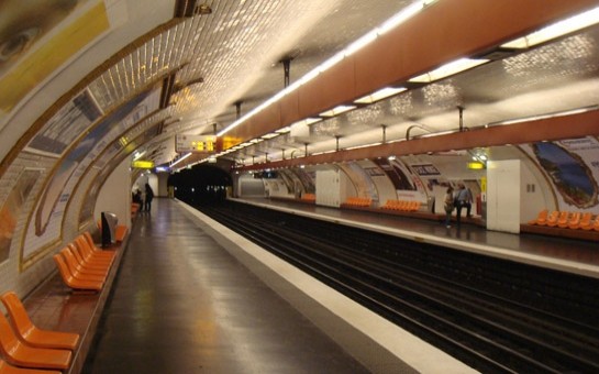baki-metrosunda-olum