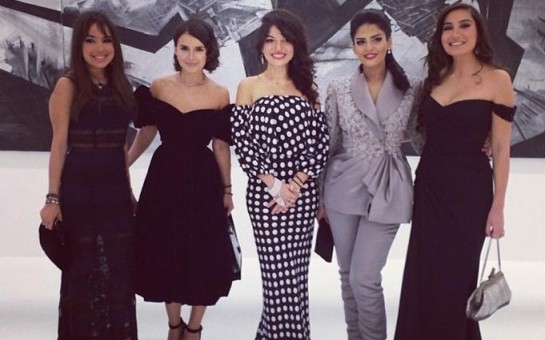 ilham-eliyevin-qizlari-ereb-sahzadesi-ile-bir-arada-