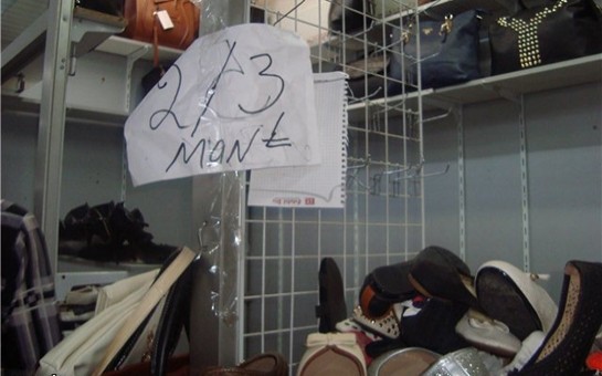 ayaqqabilari-2-3-manata-satdilar-