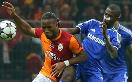 celsinin-ulduzundn-turk-azarkese-hediyye