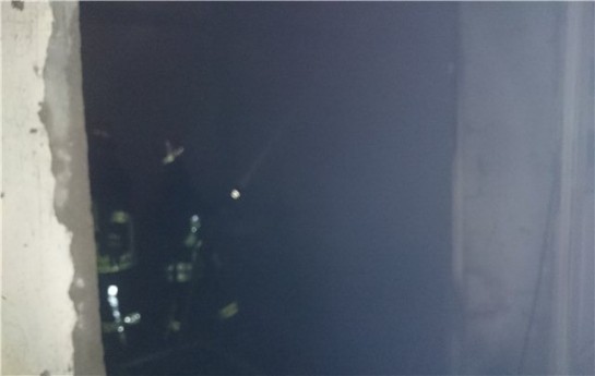 ilaxir-tonqali-bakida-avtomobil-dayanacagini-yandirdi-