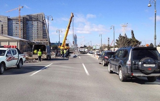 bakinin-esas-prospekti-baglandi-
