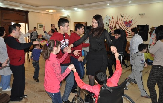 fiziki-ve-eqli-qusurlu-usaqlar-ucun-novruz-bayrami-