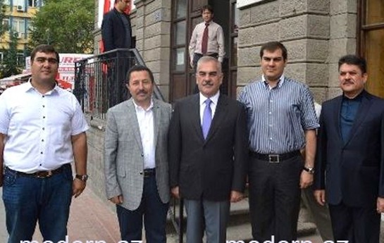 vasif-talibovun-oglu-alimlik-derecesi-almaga-hazirlasir-