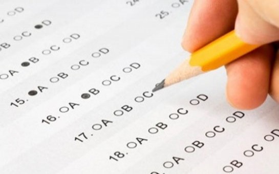 azerbaycanda-imtahan-kecirilir