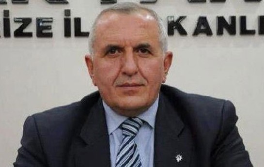 erdogan-ona-udmasan-gedib-ozunu-asarsan-demisdi-