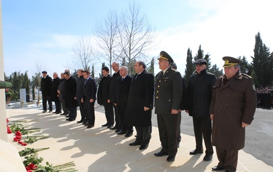 soyqirim-qurbanlari-yad-edildi