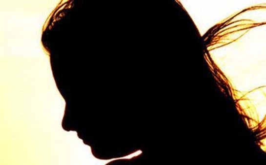 azerbaycanda-iki-mektebli-qizi-axtarirlar