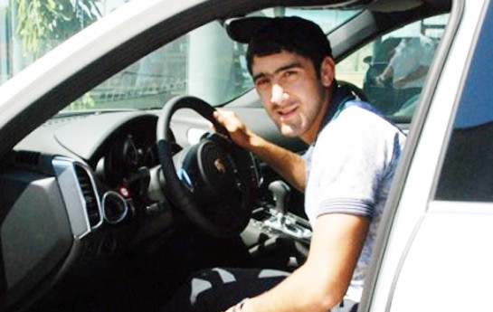 uduzdum-xalq-dusmeni-oldum-