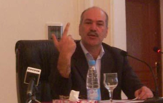 mehkeme-amay-in-rehberini-hebsde-saxladi