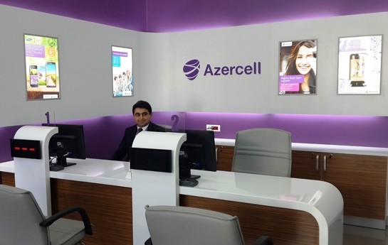 azercell-bineqedi-qesebesinde-yeni-ekspres-ofisini-istifadeye-verdi
