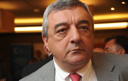 aqsin-mehdiyev-vezifesinden-azad-edildi