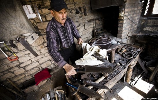 indi-veziyyetimiz-cox-agirdir-