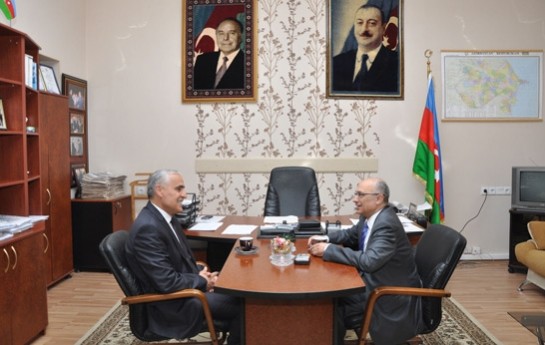 simali-kipr-turk-respublikasinin-baki-numayendeliyinin-rehberi-iki-sahilin-qonagi-oldu