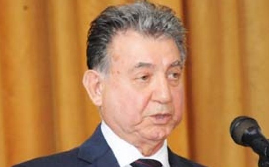 akif-elizade-mikayil-cabbarovdan-destek-istedi