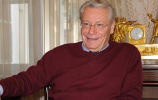 eks-prezident-nizaminin-aforizmlerini-bes-dile-cevirib