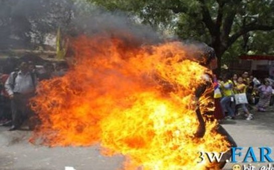 qayinanasi-ile-dalasan-gelin-ozunu-yandirdi