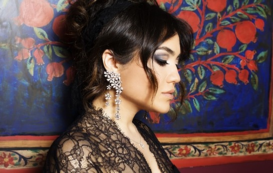 azerbaycanli-oliqarxin-qizindan-