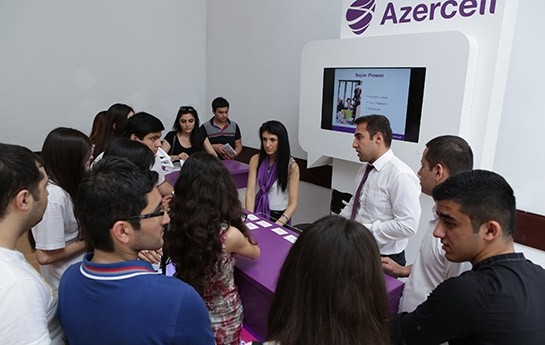azercell-novbeti-defe-emek-yarmarkasinda-istirak-etdi