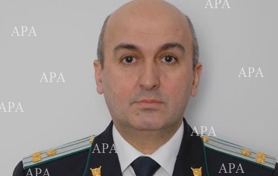 metanet-ezizova-leyla-yunusun-tehrikiyle-olkeni-terk-edib