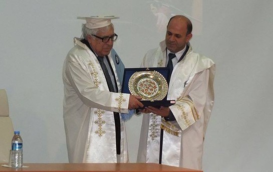 xalq-yazicimiz-turkiye-universitetinde