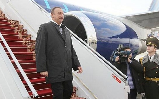 ilham-eliyev-turkiyeye-gedir