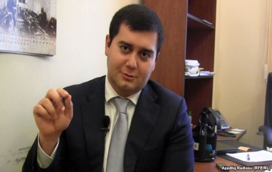 azerbaycan-muellimleri-imtahana-cekilir-