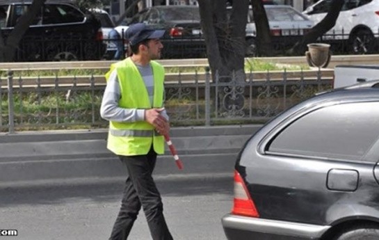 bakida-72-yeni-parkinq-tikilecek