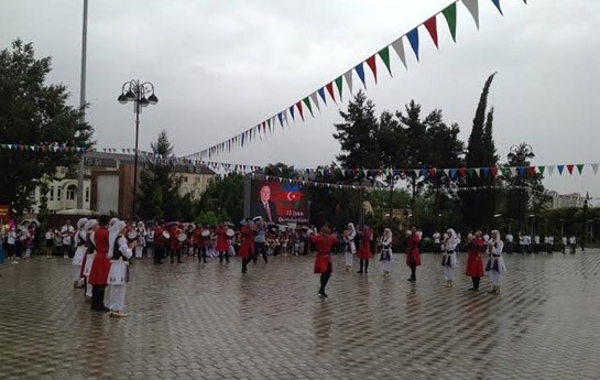 iii-beynelxalq-folklor-festivali-davam-edir