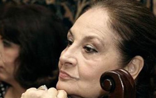 sefiqe-memmedovanin-polise-dusen-oglu-