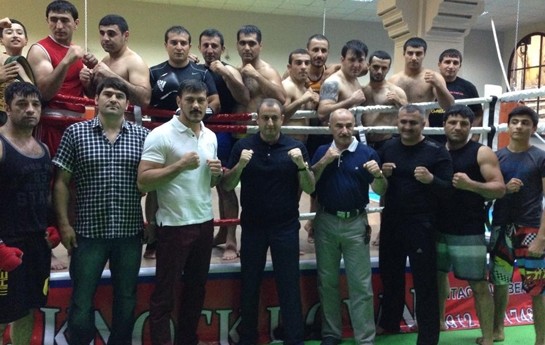 bakida-yeni-doyus-klubu-acildi-