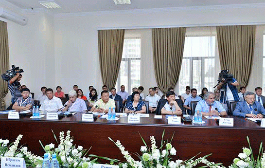 baki-ali-neft-mektebinde-beynelxalq-seminar-