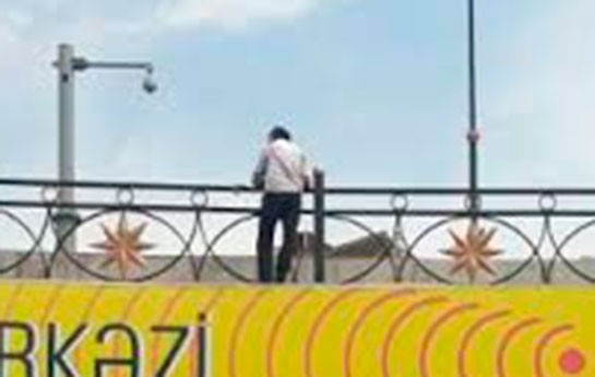 bogazina-kendir-kecirib-ozunu-asmaq-istedi-