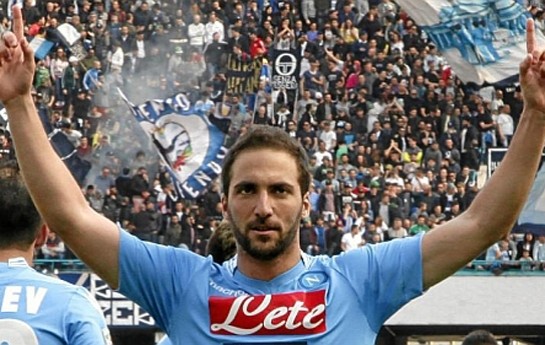napoli-70-milyon-avro-isteyir