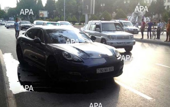 bakida-porsche-piyadani-vurdu-