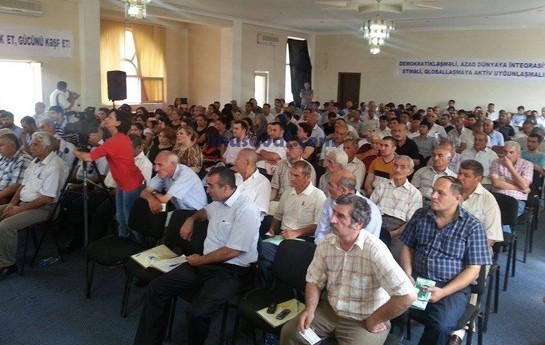 azerbaycanda-yeni-siyasi-partiya-