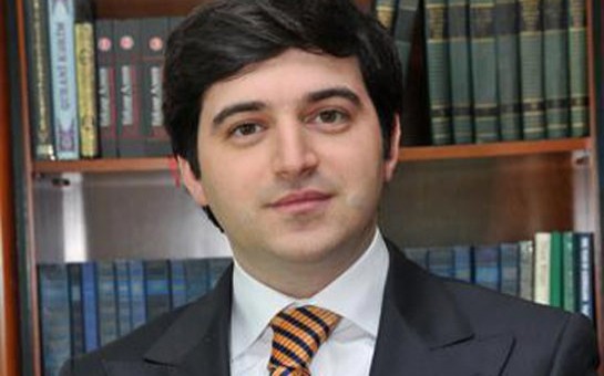 anar-memmedov-ayi-isini-diriltdi-