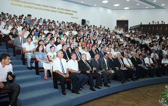 gencede-quotaciq-qapiquot-gunu-kecirib
