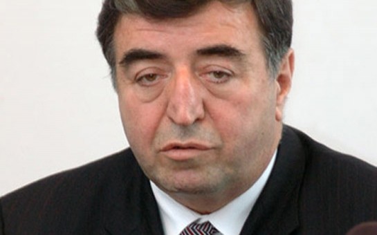 ehmed-ehmedzadenin-isi-yoxlanilacaq