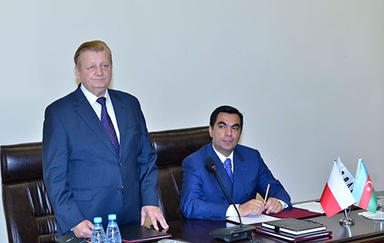 numayende-heyeti-baki-ali-neft-mektebinde-