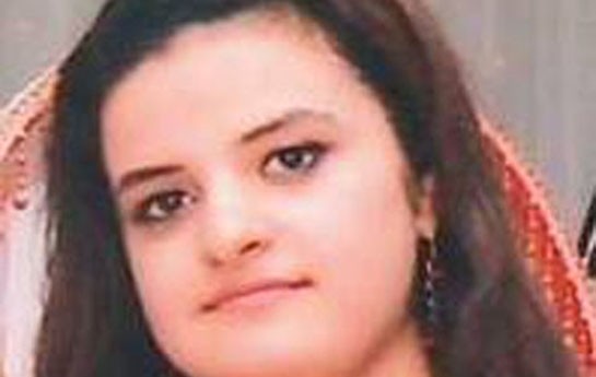 20-yasli-qiz-nisan-gunu-itkin-dusdu-