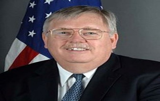 amerika-rusiyadaki-sefirini-deyisdi
