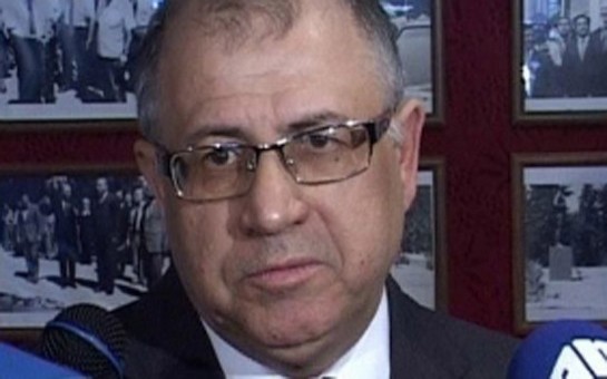 kecmis-basci-zavodunu-satisa-cixardi
