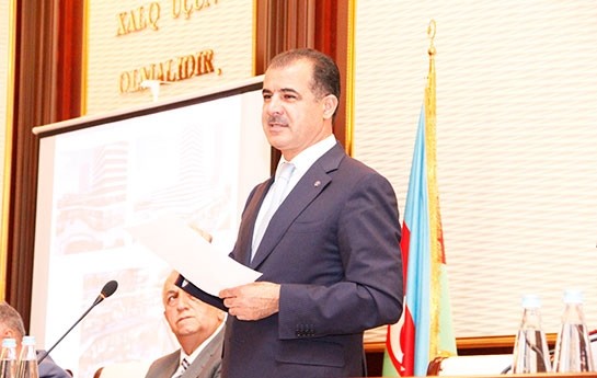 elmar-veliyevden-6-ayin-hesabati