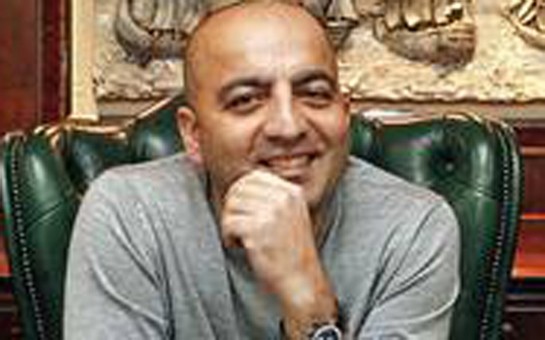 azerbaycanli-is-adami-erdogana-gemi-satdi