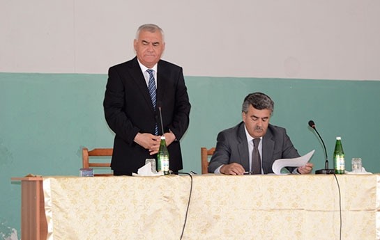 fuzulinin-icra-bascisi-vetendaslarla-gorusdu-
