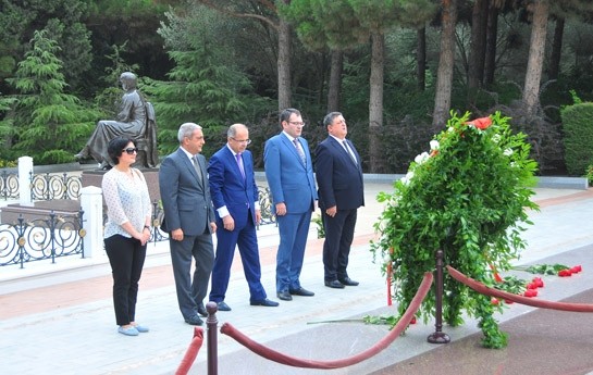 nazirlik-20-yasini-qeyd-edir