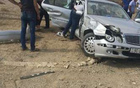 mercedes-ve-prado-toqqusdu-