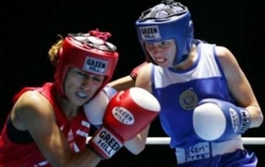 qadin-bokscularimizdan-avropa-birinciliyinde-