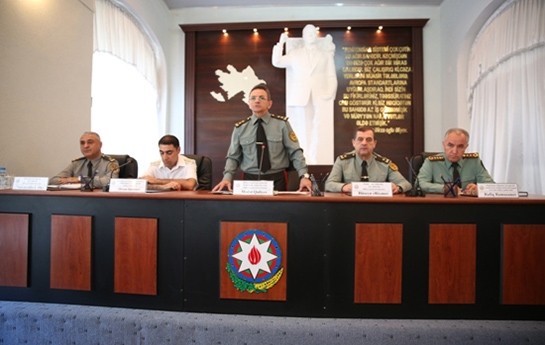 medet-quliyev-180-iscisini-cezalandirdi-